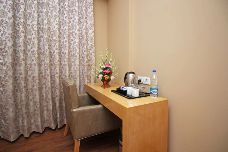 Mint Golf Course Suites