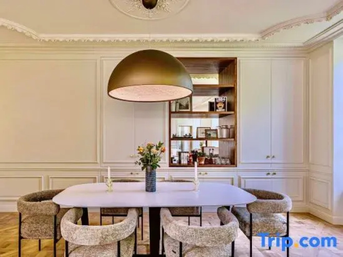 Historic 3BR Home • Bayeux Center