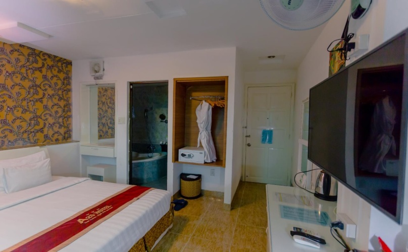 Guest rooms