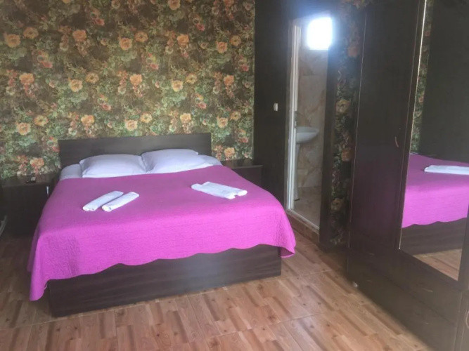 Guest House GIO 350