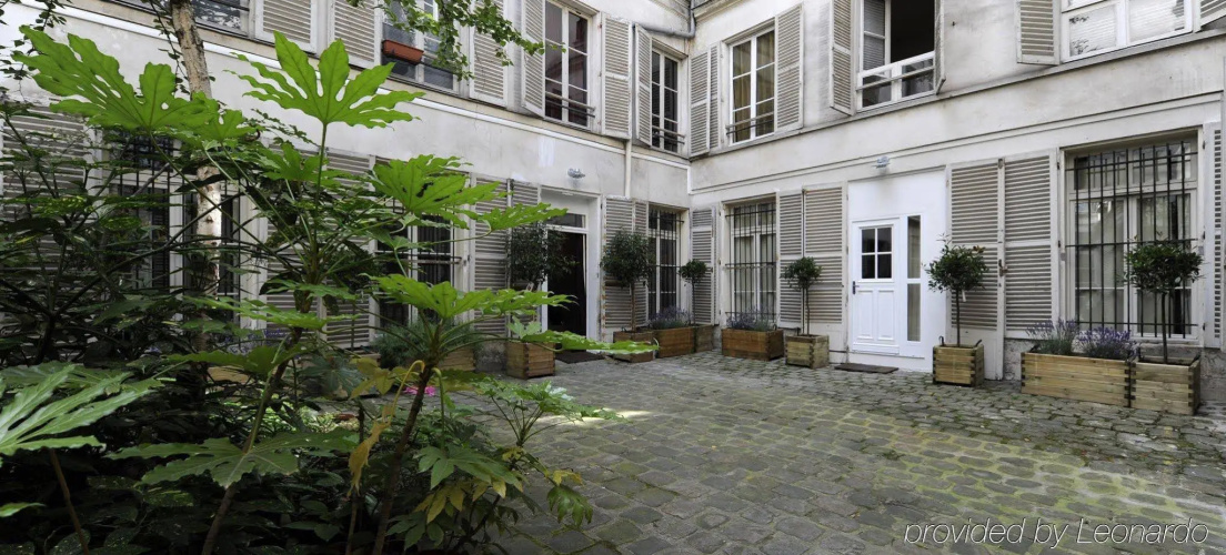 Helzear Montorgueil Serviced Apartments Paris - Image 6