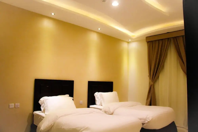 Summerland Suites