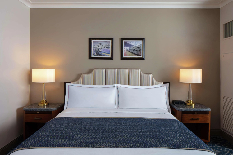The Higgins Hotel New Orleans, Curio Collection by Hilton photo 9