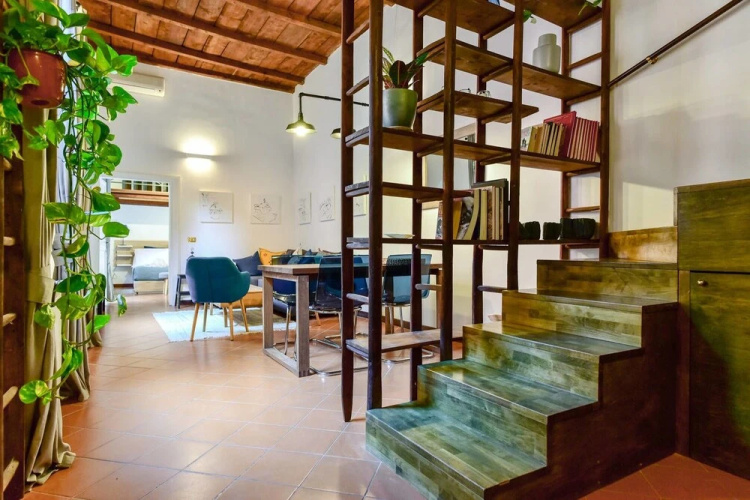 Spanish Steps Apartment with Terrace