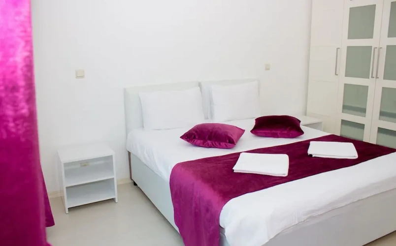 2 Bedrooms Deluxe Apartment