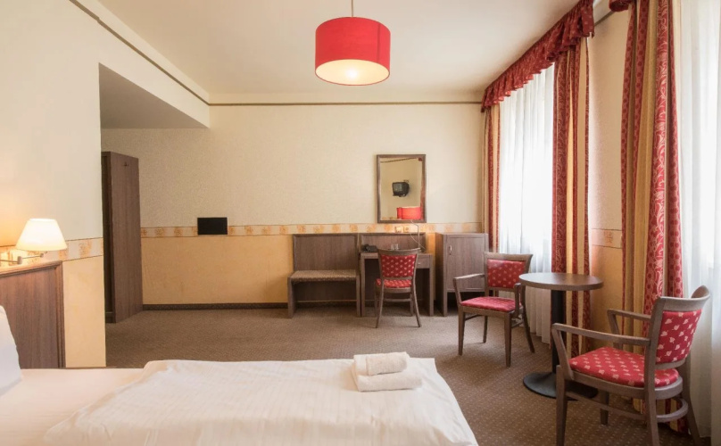 Hotel Ostruvek