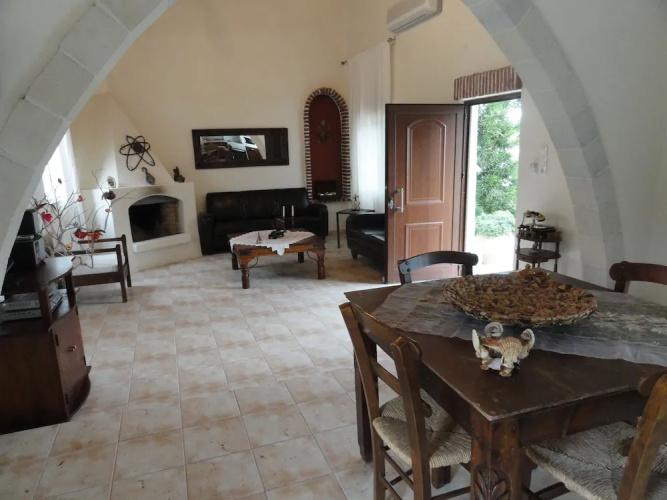 Villa Arokaria