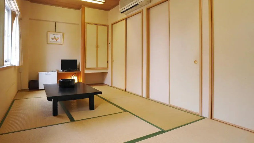 Hotel Ichiraku