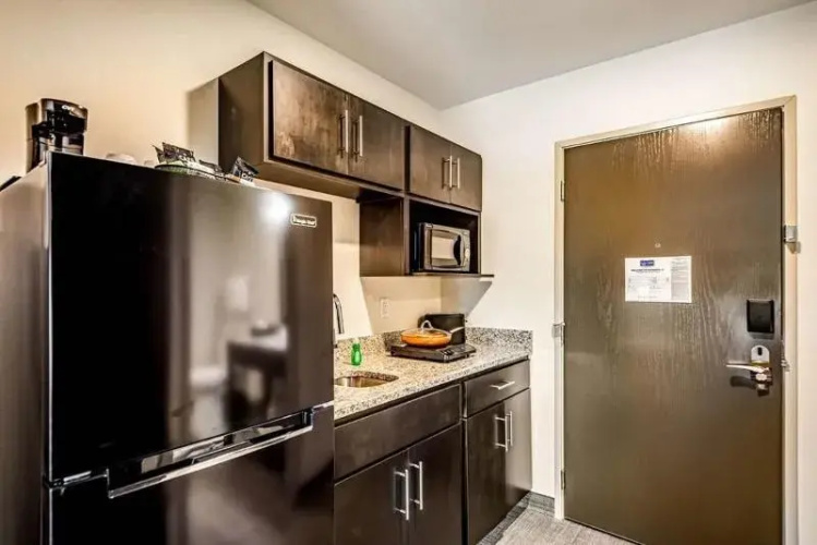 Sleep Inn & MainStay Suites