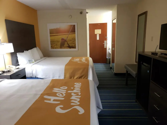 Days Inn Burlington East