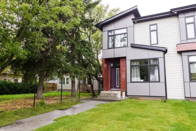 4 Bedrooms Cottage