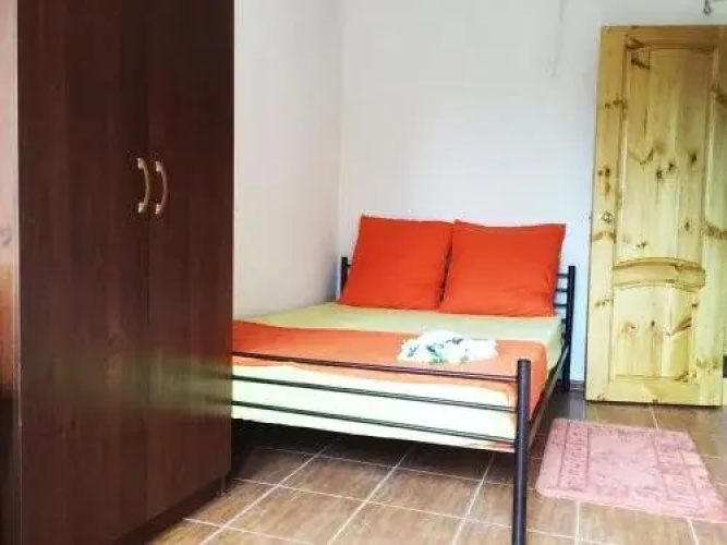 Milana Guest House