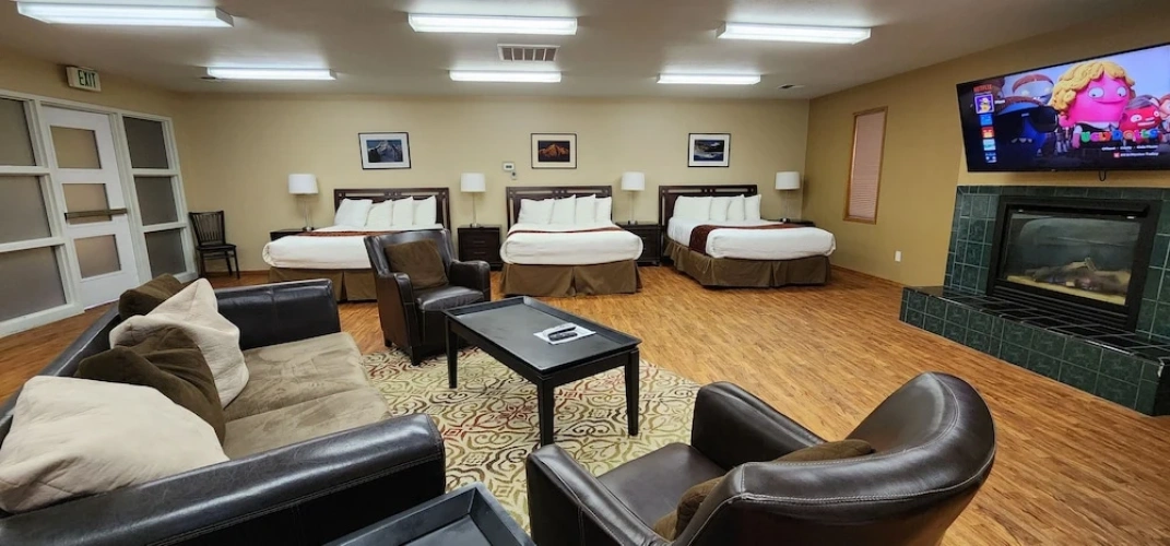 Executive Basement Suite