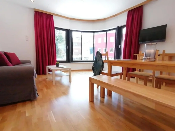 1 Bedroom Apartment