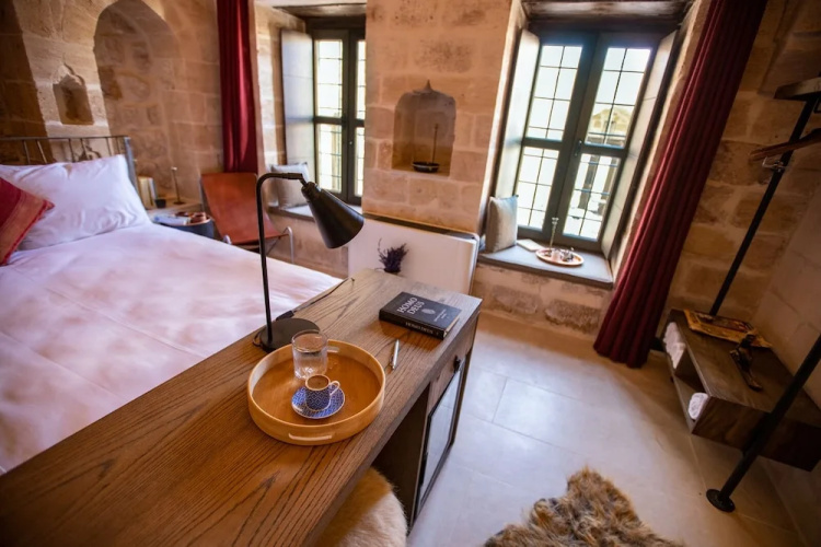 Mirsoum Hotel