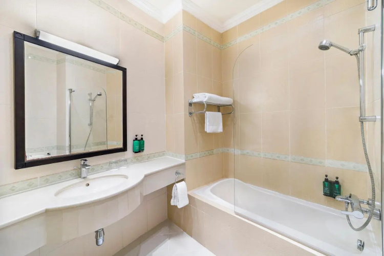 Al Hamra Residence photo 11