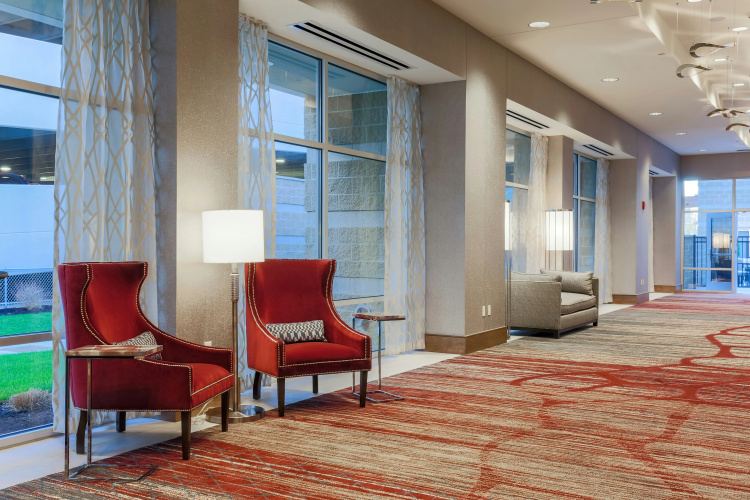 DoubleTree by Hilton Evansville photo 7