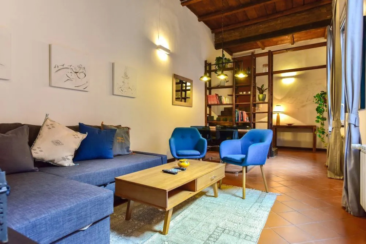 Spanish Steps Apartment with Terrace