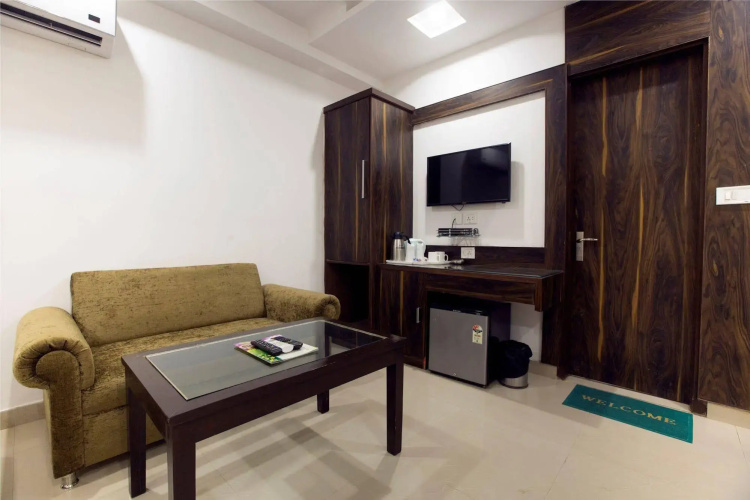 Optimum Baba Residency
