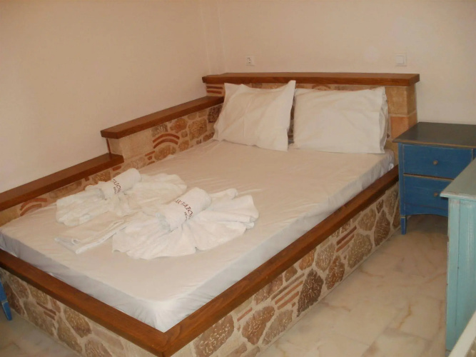Aktaion Hotel