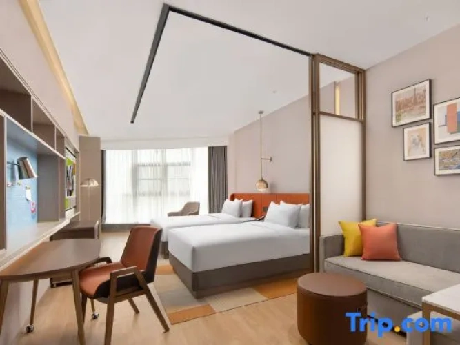 Superior Quadruple Suite