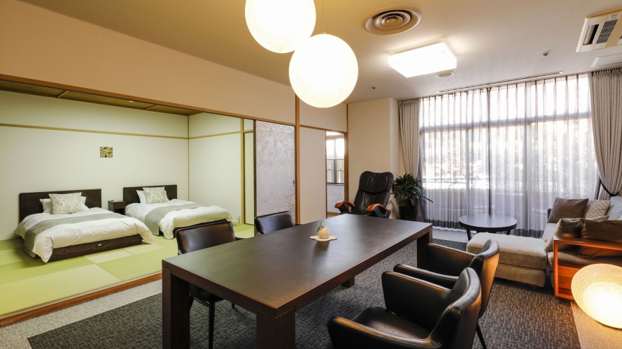Double Suite
