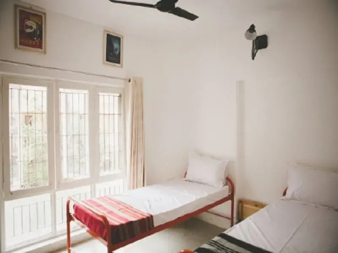 Construkt- Startup Hostels