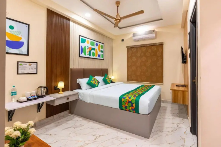 Treebo Sri Anand Residency