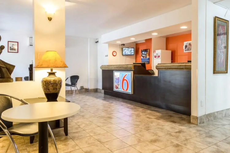 Quality Inn