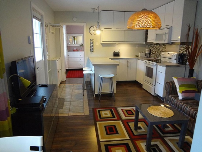 1 Bedroom Apartment
