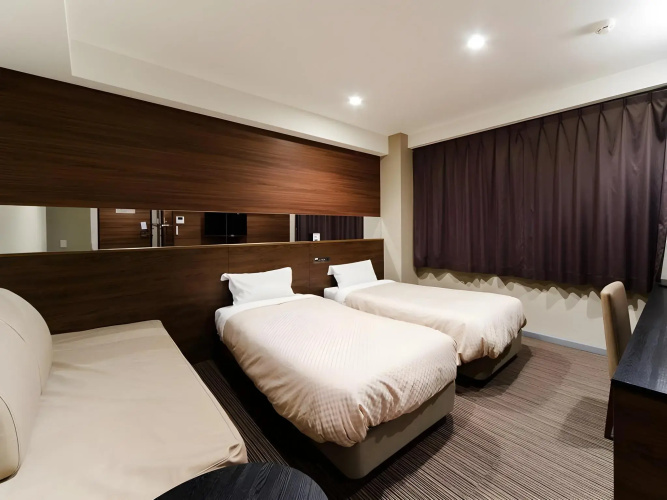 Osaka Fujiya Hotel