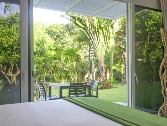 Double Bungalow with sea view