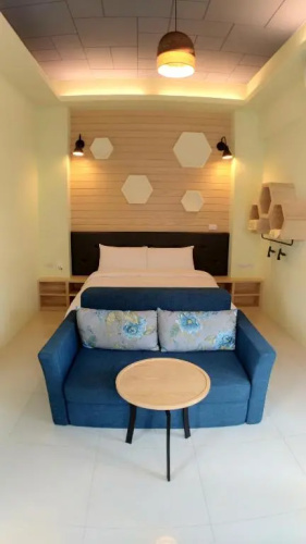 Honey B Trip B&B