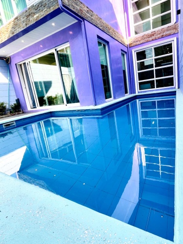 4 Bedrooms Villa