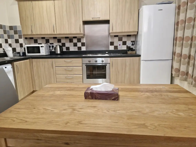 Impeccable 1-bed Apartment in Purfleet