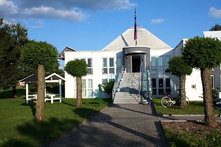 AK 1 Hotel