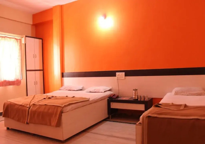 Hotel Kaustubh