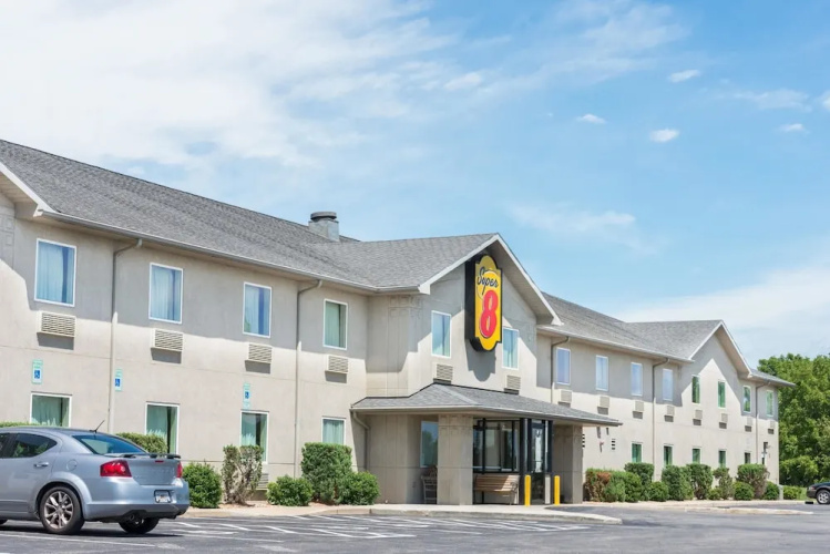 Super 8 Halfway/hagerstown - Hagerstown, MD