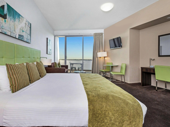 Mercure Melbourne Caroline Springs