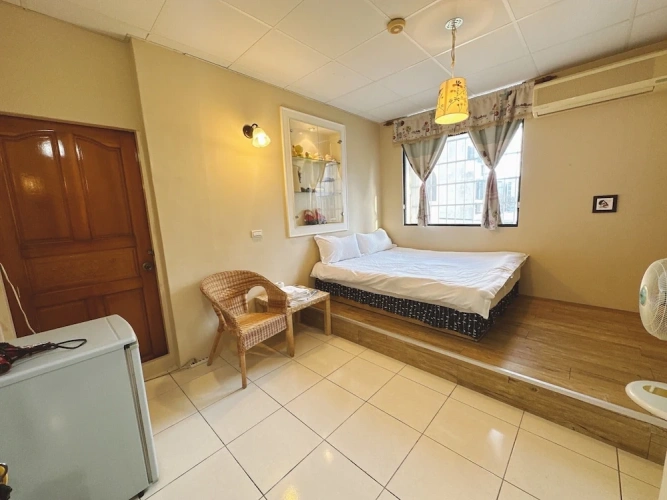 Economy Quadruple room