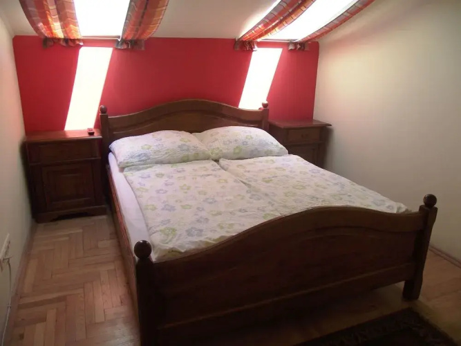 Apartment House Pater