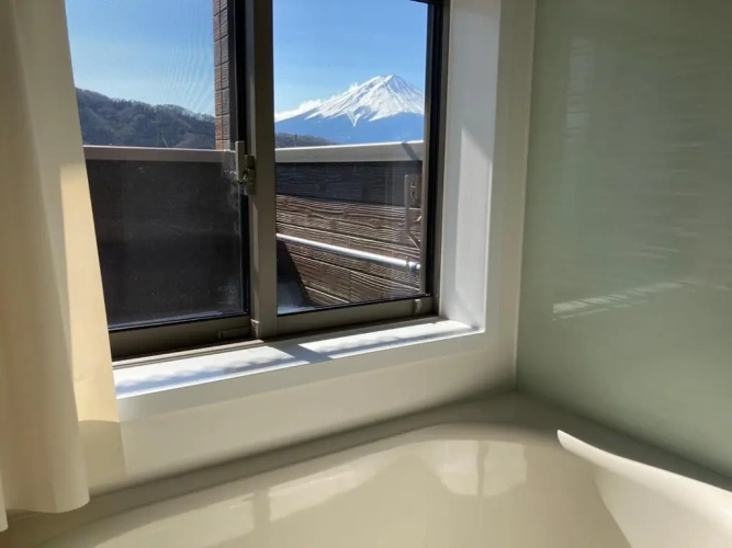 2 Bedrooms Villa
