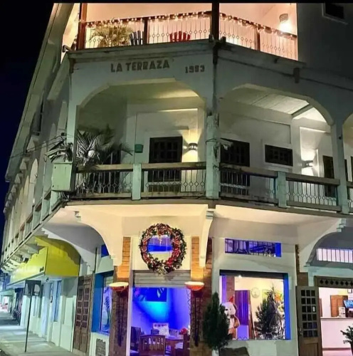 Ejecutivo Cesar Mariscos