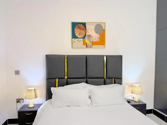 B&S Luxe Living