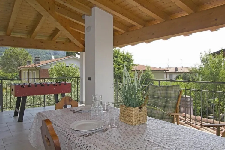 Veranda House