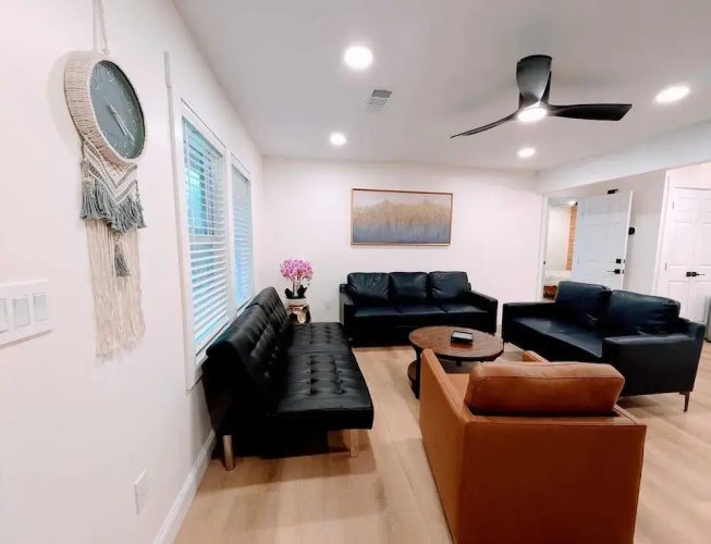 10 Burnett Home