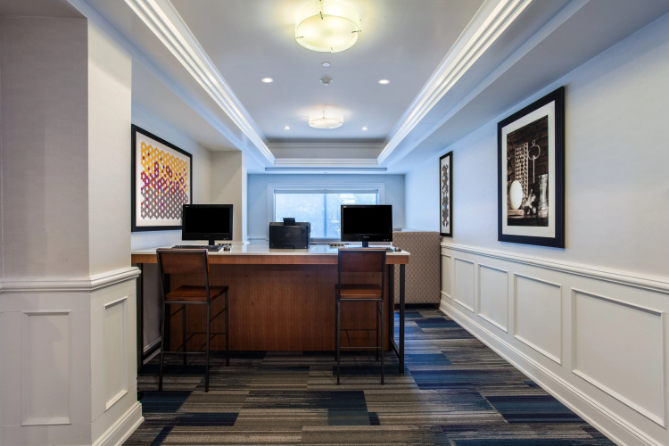 Holiday Inn Express Hauppauge-Long Island photo 16