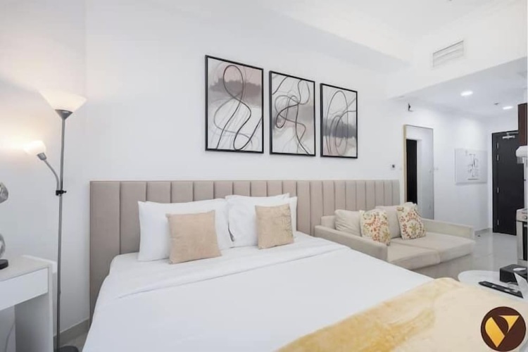 Vogue | Court Tower Business Bay close to Burj Khalifa | Dubai Mall