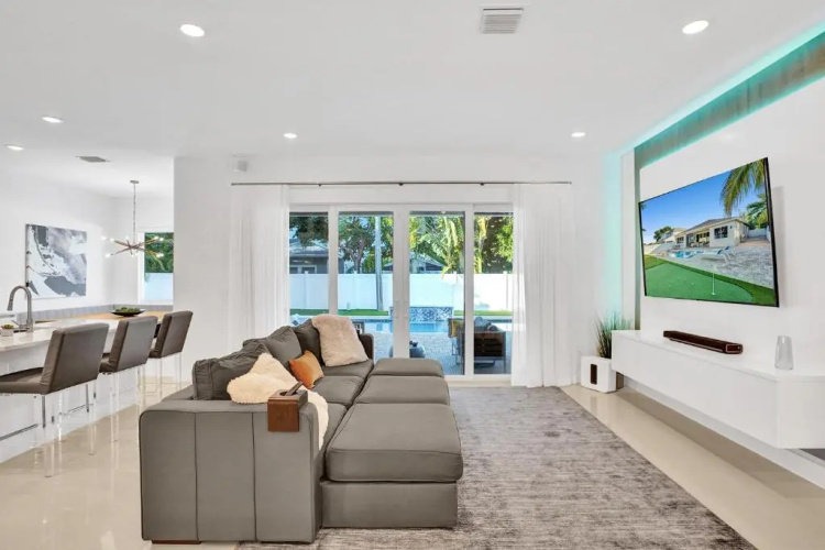 Mimosa Sunrise Villa