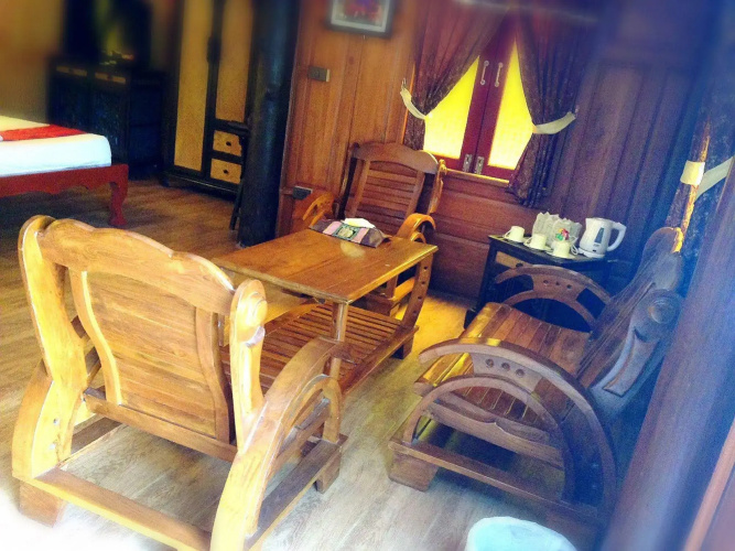 Jaroenrat Resort